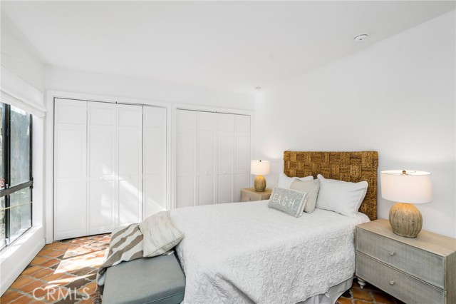 24743 Vantage Point Terrace, Malibu CA: https://media.crmls.org/medias/1bfb0c30-54d7-4564-9710-cf8b795ca742.jpg