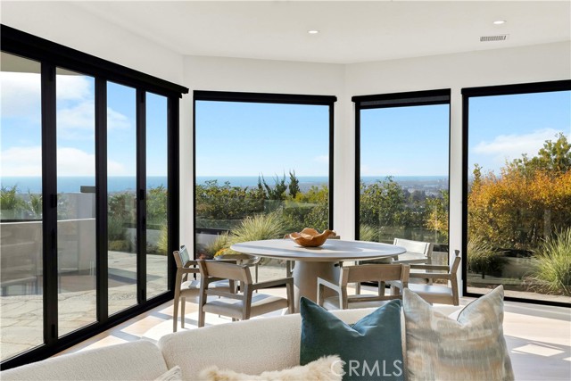 Detail Gallery Image 18 of 75 For 2720 Pebble, Corona Del Mar,  CA 92625 - 5 Beds | 4/1 Baths