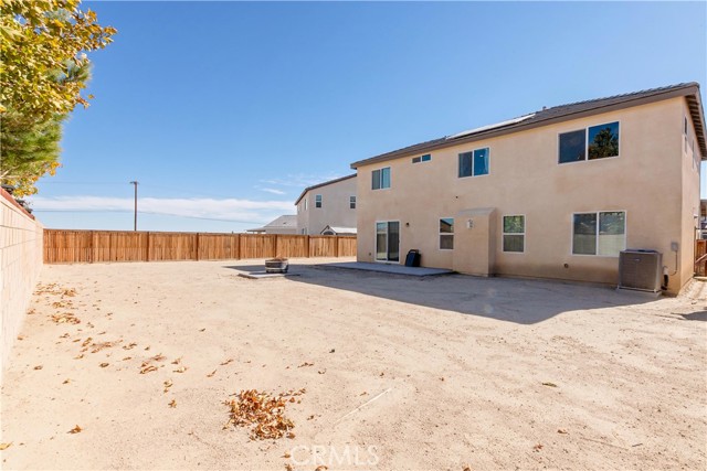 Detail Gallery Image 36 of 38 For 3013 via Bella Rosa, Rosamond,  CA 93560 - 4 Beds | 3 Baths