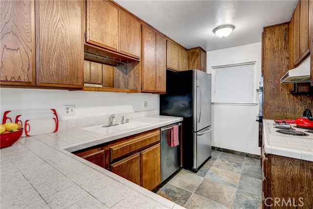 250 The Village #102, Redondo Beach, California 90277, 1 Bedroom Bedrooms, ,1 BathroomBathrooms,Residential,For Sale,The Village #102,SB25234286