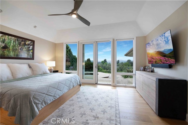 1525 Ramona Drive, Camarillo CA: https://media.crmls.org/medias/1bfd6219-ca94-4b32-8dc6-ddc8055498c8.jpg