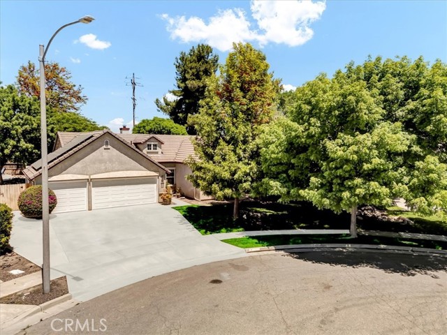 1774 Homestead Way, Lemoore CA: https://media.crmls.org/medias/1bfdb7cc-d1a0-4c76-b8dc-1b2fea5c8a24.jpg