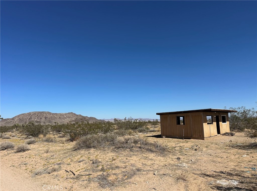 MLS #IV25254922 image #1