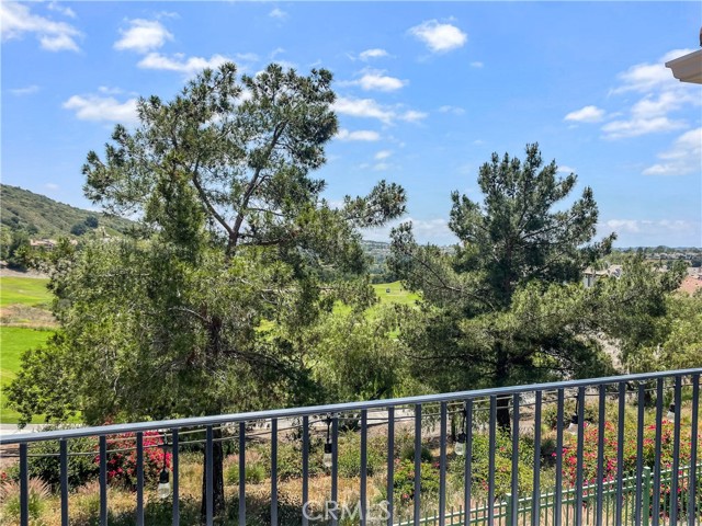 11 Golf Ridge, Rancho Santa Margarita CA: https://media.crmls.org/medias/1bfe5108-f3f0-418b-8472-eb441891f38f.jpg