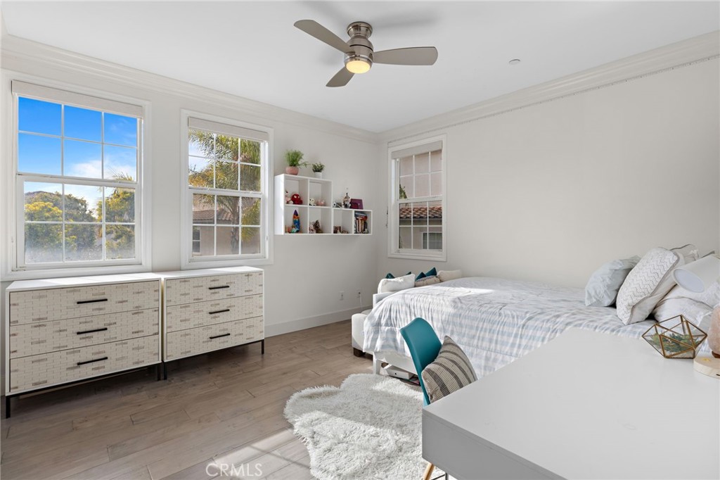 MLS #OC25022354 img 18