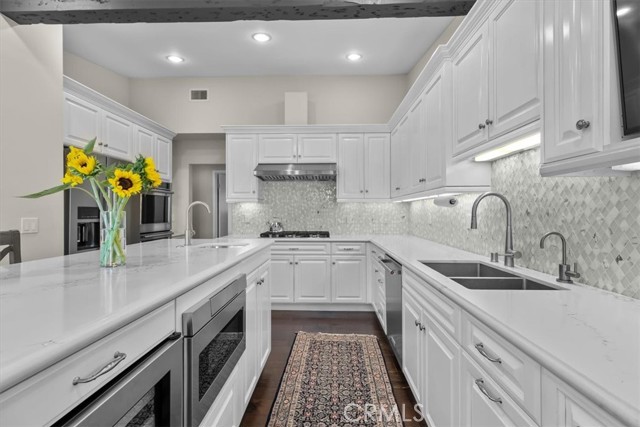 Detail Gallery Image 10 of 35 For 92 Cottonwood, Rolling Hills Estates,  CA 90274 - 3 Beds | 3 Baths