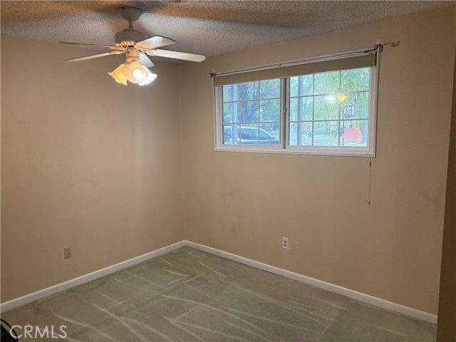 Detail Gallery Image 7 of 13 For 8960 Delano, Riverside,  CA 92503 - 4 Beds | 2 Baths