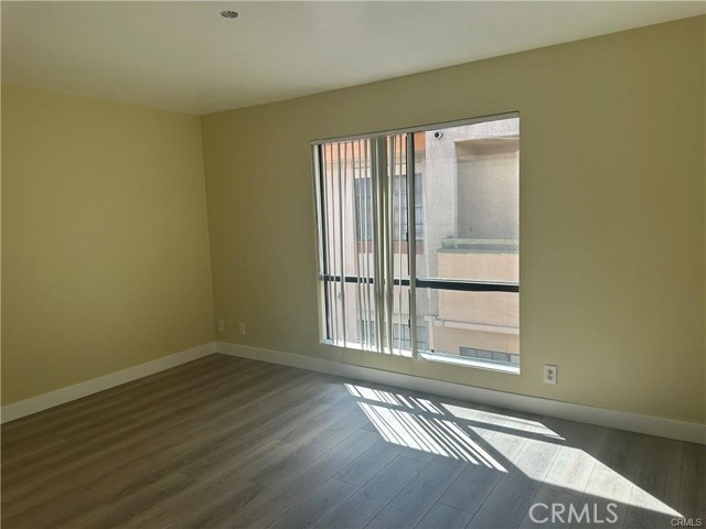 Detail Gallery Image 11 of 16 For 219 E Maple St #7,  Glendale,  CA 91205 - 2 Beds | 2 Baths