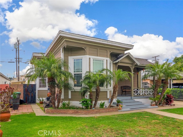 2642 E Washington Street, Carson CA: https://media.crmls.org/medias/1bfed7fe-ab24-4501-95ef-07e9ac44a705.jpg