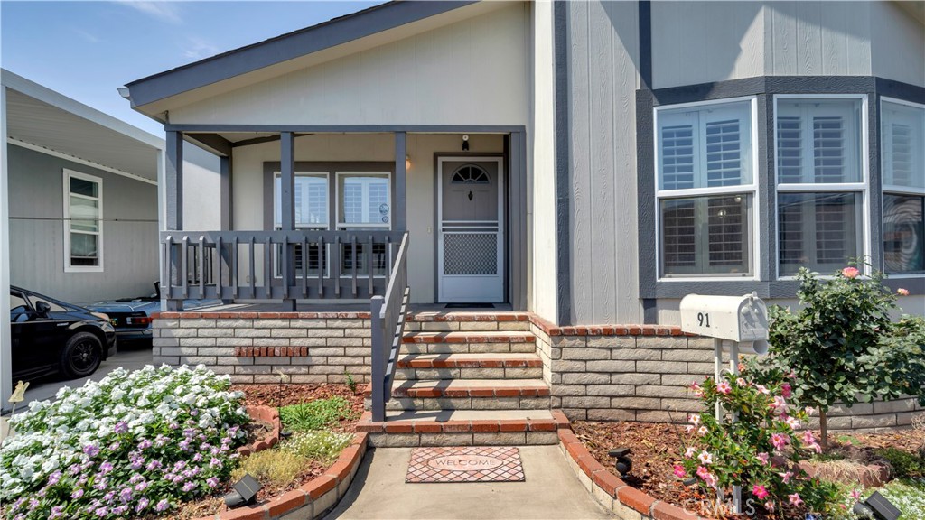 MLS #OC26157997 image #1