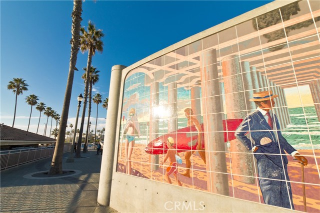 722 Main Street, Huntington Beach, California 92648, 2 Bedrooms Bedrooms, ,1 BathroomBathrooms,Residential Lease,For Rent,722 Main Street,CROC25155189