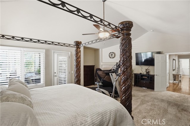 Detail Gallery Image 49 of 69 For 27139 Crystal Springs, Canyon Country,  CA 91387 - 4 Beds | 2/1 Baths