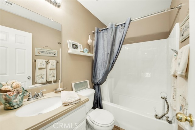 Detail Gallery Image 14 of 25 For 29288 Woodlea Ln, Menifee,  CA 92584 - 4 Beds | 2/1 Baths