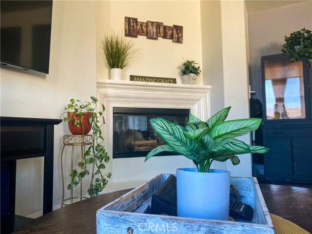 Detail Gallery Image 16 of 29 For 1436 Saddlebrook Way, San Jacinto,  CA 92582 - 4 Beds | 3 Baths