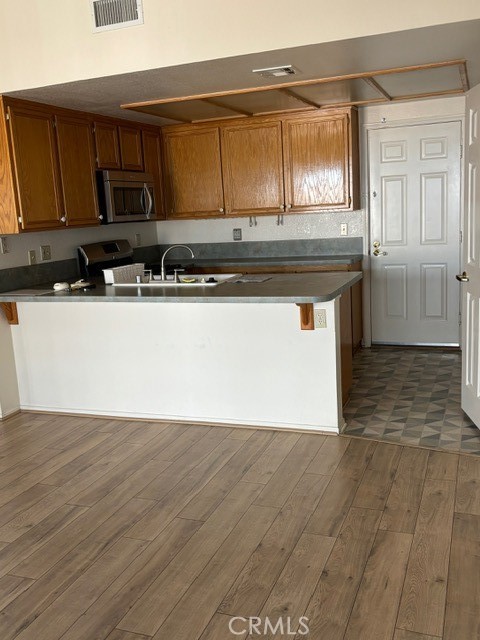 1438 Senator Way, San Jacinto CA: https://media.crmls.org/medias/1c005c02-6a11-4a69-bda6-07204d5bd607.jpg