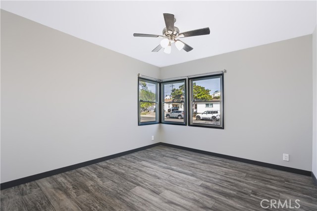 11619 Tarron Avenue photo 20