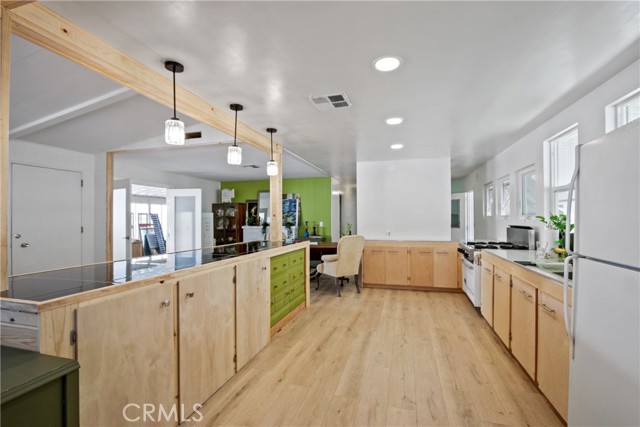 Detail Gallery Image 7 of 24 For 3800 Bradford St #138,  La Verne,  CA 91750 - 2 Beds | 2 Baths