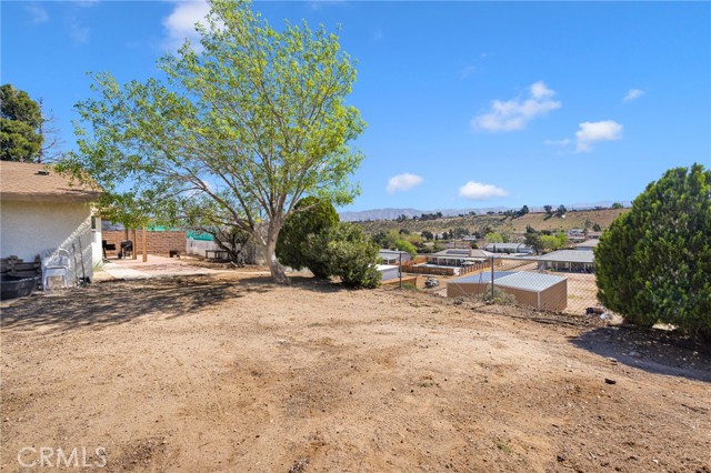 Detail Gallery Image 56 of 57 For 16783 Mission, Hesperia,  CA 92345 - 4 Beds | 3 Baths