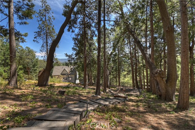 Detail Gallery Image 52 of 56 For 701 Zurich Dr, Lake Arrowhead,  CA 92352 - 3 Beds | 3 Baths