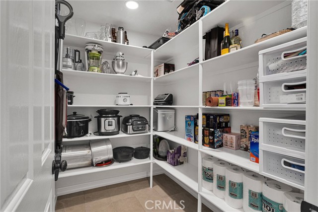 Detail Gallery Image 36 of 69 For 11844 Jenny St, Oak Hills,  CA 92344 - 4 Beds | 2/1 Baths