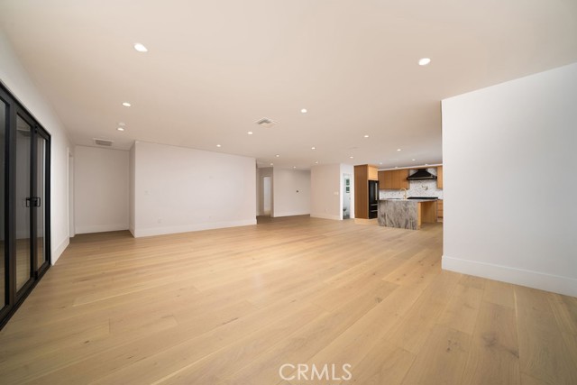 10828 Hasty Avenue, Downey CA: https://media.crmls.org/medias/1c06f65d-67ff-4fb1-8f57-be23693b0129.jpg