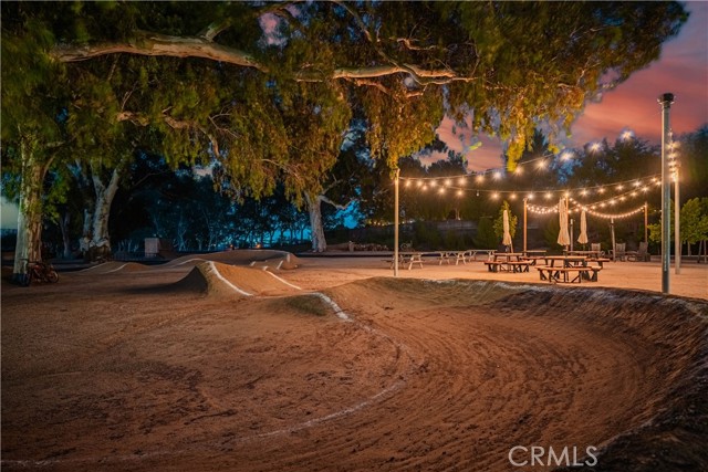 26465 Douglas Avenue, Murrieta CA: https://media.crmls.org/medias/1c071a56-24f7-4b9f-a002-17b768eaee78.jpg