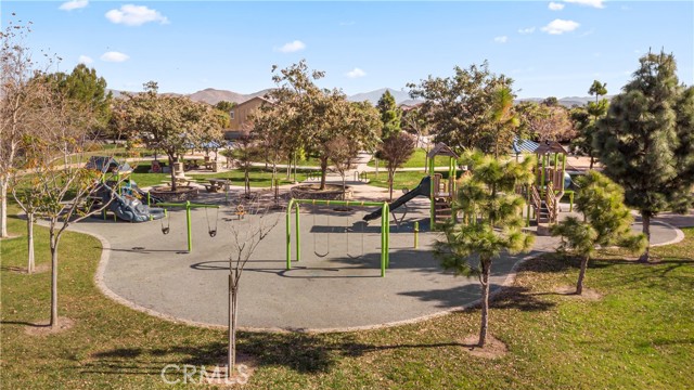 Detail Gallery Image 32 of 39 For 5052 Clematis Ct, Jurupa Valley,  CA 91752 - 5 Beds | 3/1 Baths