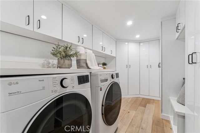 Detail Gallery Image 26 of 31 For 1619 Tower Grove, Beverly Hills,  CA 90210 - 4 Beds | 4/2 Baths