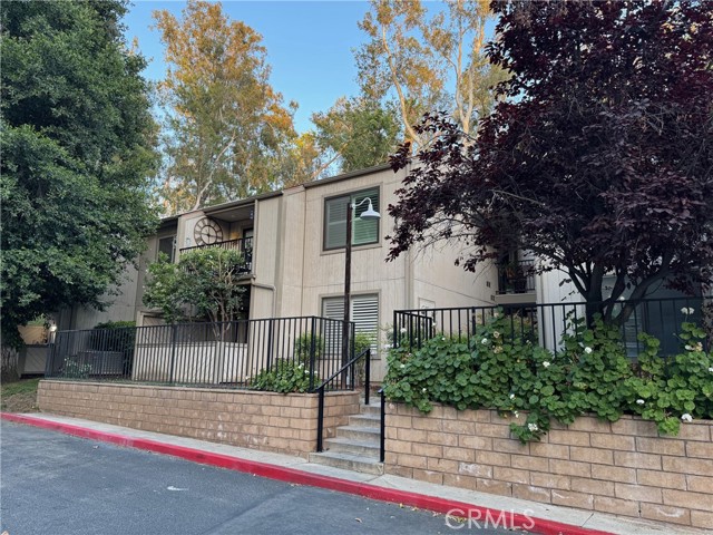 600 Central Avenue, Riverside CA: https://media.crmls.org/medias/1c0e8cb4-7b42-4658-8bf2-f841825747a3.jpg