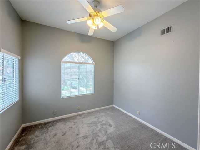 Detail Gallery Image 38 of 55 For 5018 Evanwood Ave, Oak Park,  CA 91377 - 4 Beds | 2/1 Baths