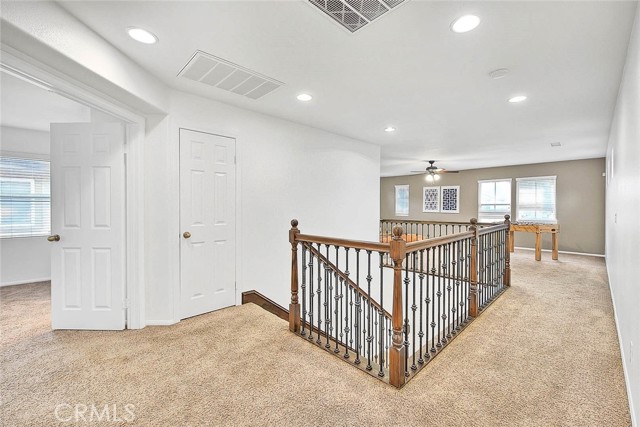 37089 Meadow Brook Way, Beaumont CA: https://media.crmls.org/medias/1c0fdb1b-cd1b-4def-956e-e8f2bfbebd5f.jpg