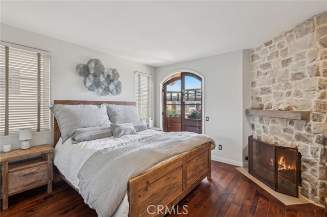 Detail Gallery Image 16 of 27 For 610 Marigold Ave, Corona Del Mar,  CA 92625 - 3 Beds | 3/1 Baths