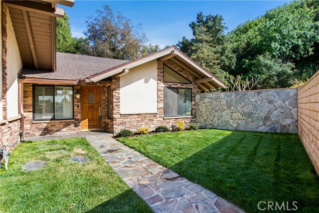 Front Image Thumbnail for CRCV26088419