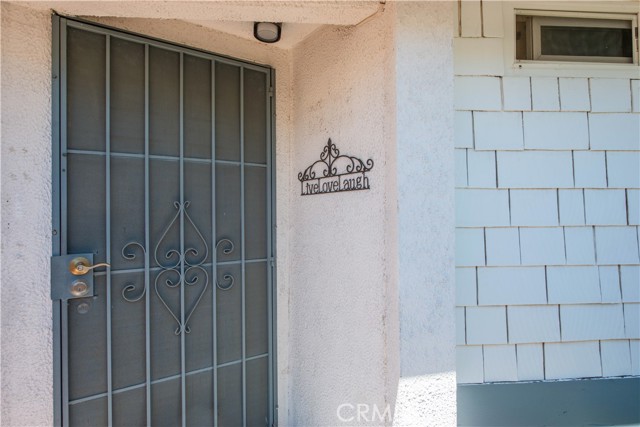 Detail Gallery Image 5 of 53 For 32031 Emerald Lane, Castaic,  CA 91384 - 4 Beds | 3 Baths