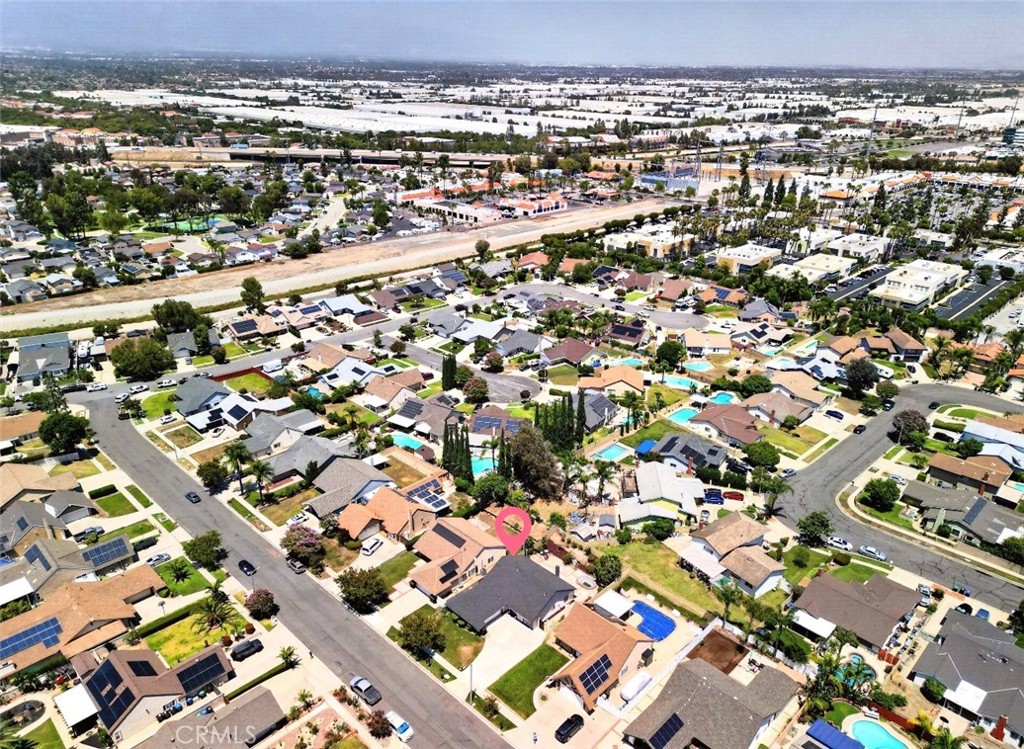 https://media.crmls.org/medias/1c11f762-a3ee-4b83-b55d-c31bd399c491.jpg?preset=X-Large