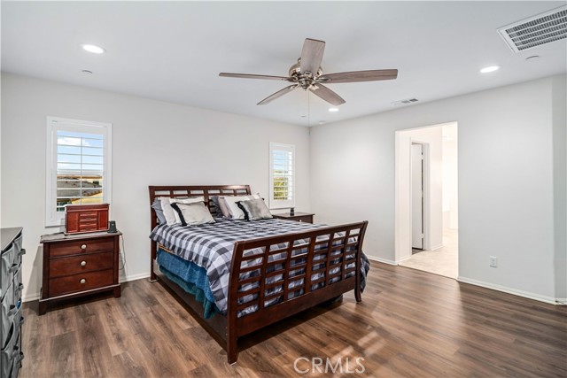 Detail Gallery Image 30 of 49 For 2434 Lugar Hermoso Ct, Rosamond,  CA 93560 - 4 Beds | 2/1 Baths