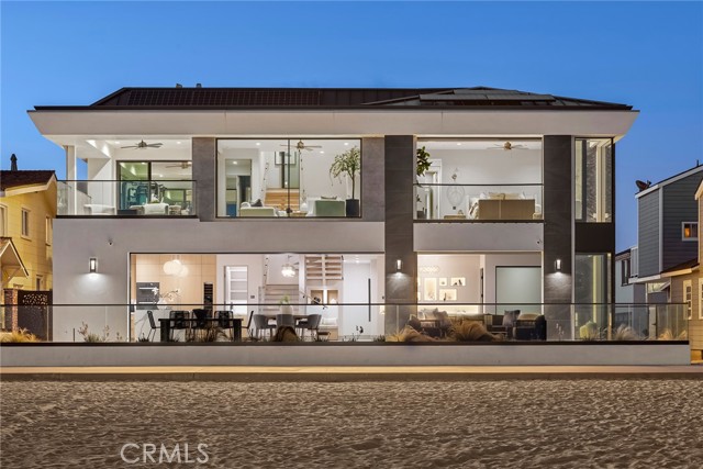 706 W Oceanfront, Newport Beach CA: https://media.crmls.org/medias/1c136c30-7ac1-4afb-975f-6d96d9d3e5c7.jpg