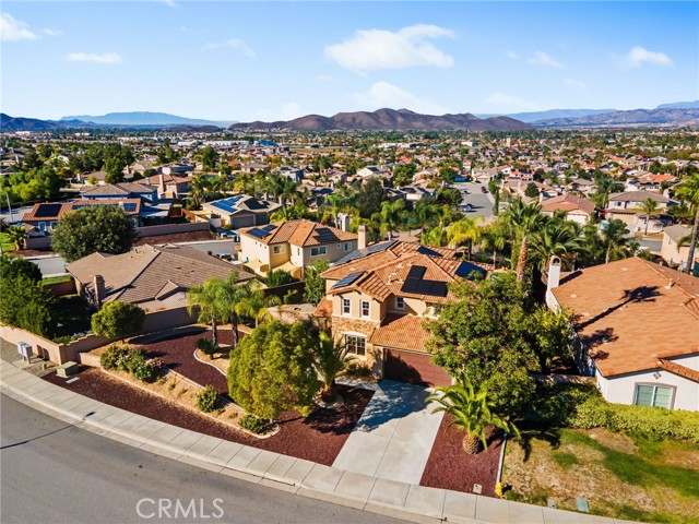 Detail Gallery Image 33 of 53 For 28618 Autumn Ln, Menifee,  CA 92584 - 5 Beds | 3 Baths