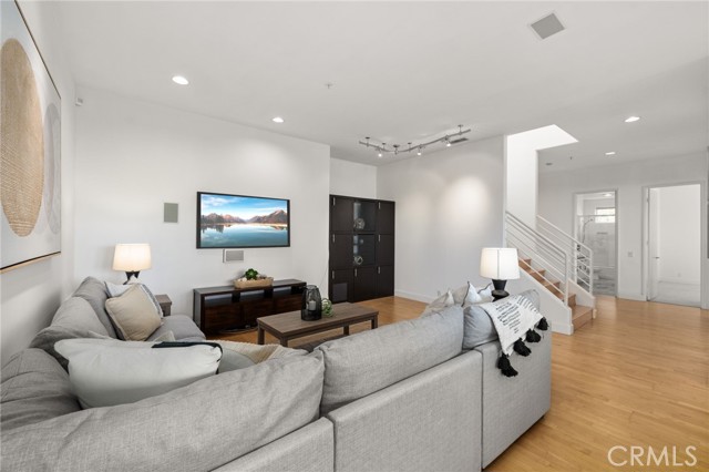 Detail Gallery Image 21 of 43 For 4462 Fallsbrae Rd, Fallbrook,  CA 92028 - 4 Beds | 3/1 Baths
