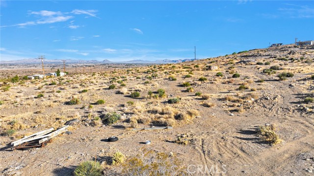 Detail Gallery Image 7 of 11 For 20828 Riverview Rd, Apple Valley,  CA 92308 - – Beds | – Baths