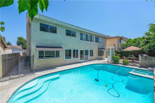 5212 Chablis Circle, Irvine CA: https://media.crmls.org/medias/1c14579c-f929-4578-8e4b-21ff91b70a6b.jpg