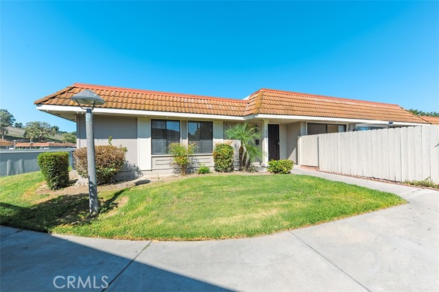 Detail Gallery Image 1 of 26 For 23445 El Reposa, Aliso Viejo,  CA 92656 - 3 Beds | 2 Baths