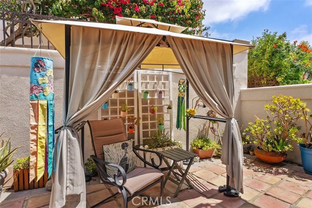 Detail Gallery Image 21 of 37 For 26184 Palomares, Mission Viejo,  CA 92692 - 3 Beds | 2/1 Baths