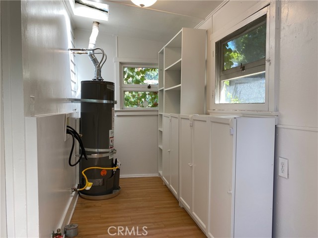 Detail Gallery Image 8 of 9 For 701 Mira Monte Pl, Pasadena,  CA 91101 - 1 Beds | 1 Baths