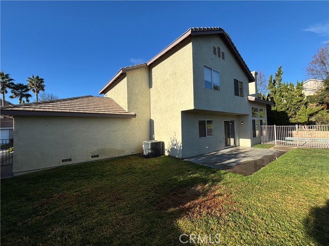 Detail Gallery Image 31 of 35 For 25565 Crockett Ln, Stevenson Ranch,  CA 91381 - 4 Beds | 3 Baths