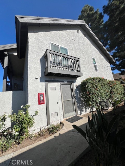 400 Orange Blossom, Irvine CA: https://media.crmls.org/medias/1c177eff-e71d-4c3d-b27d-22b5f680d937.jpg