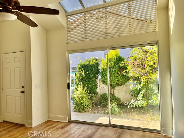 Detail Gallery Image 7 of 38 For 29581 Cara Way, Temecula,  CA 92591 - 2 Beds | 2/1 Baths