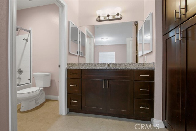 1452 S White Avenue, Pomona CA: https://media.crmls.org/medias/1c1816cc-d48f-4d15-a179-d37cc459689a.jpg