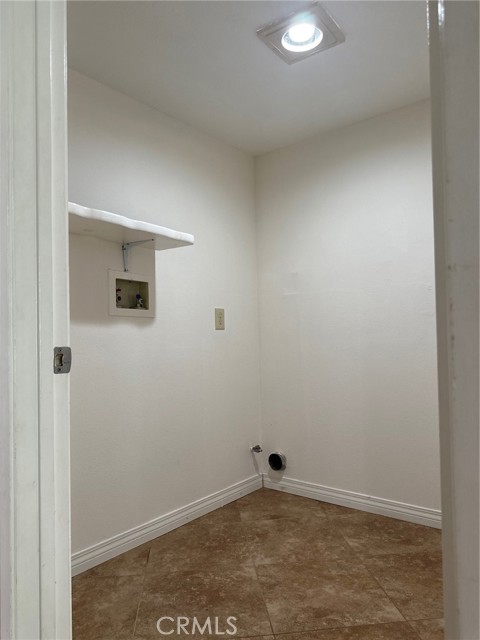 Detail Gallery Image 13 of 15 For 7045 Chicago Ct, Rancho Cucamonga,  CA 91701 - 4 Beds | 2/1 Baths