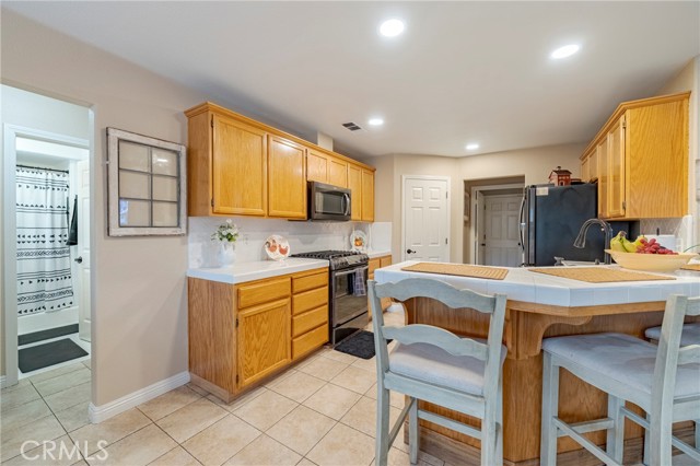 Detail Gallery Image 45 of 63 For 726 Nighthawk, Merced,  CA 95340 - 4 Beds | 3 Baths